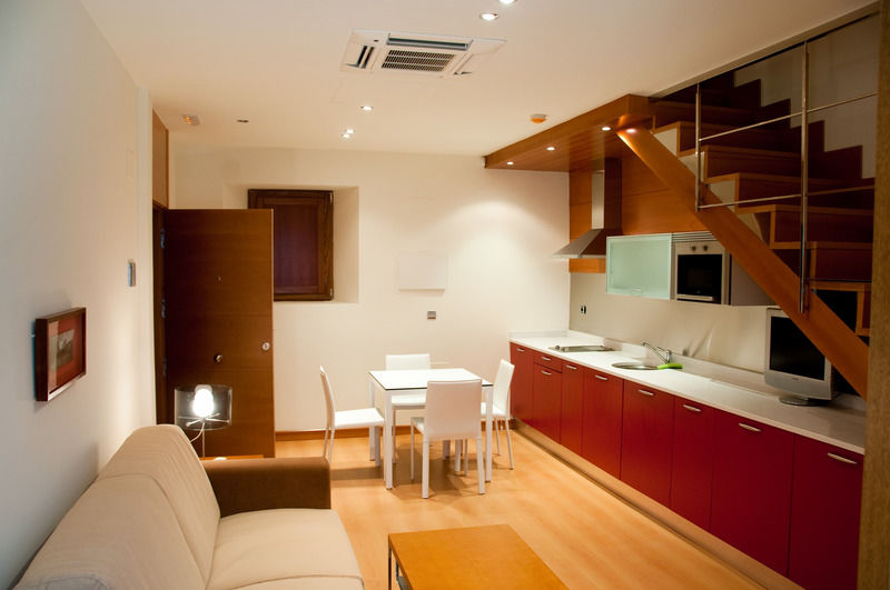 Apartamentos Maria Luisa Burgos Exterior photo