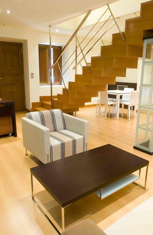 Apartamentos Maria Luisa Burgos Exterior photo