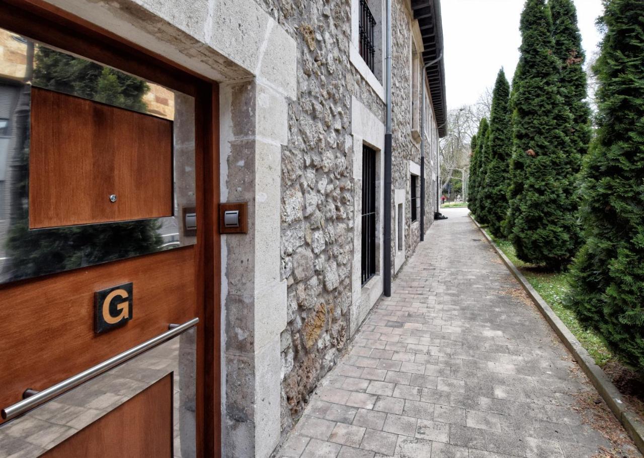 Apartamentos Maria Luisa Burgos Exterior photo