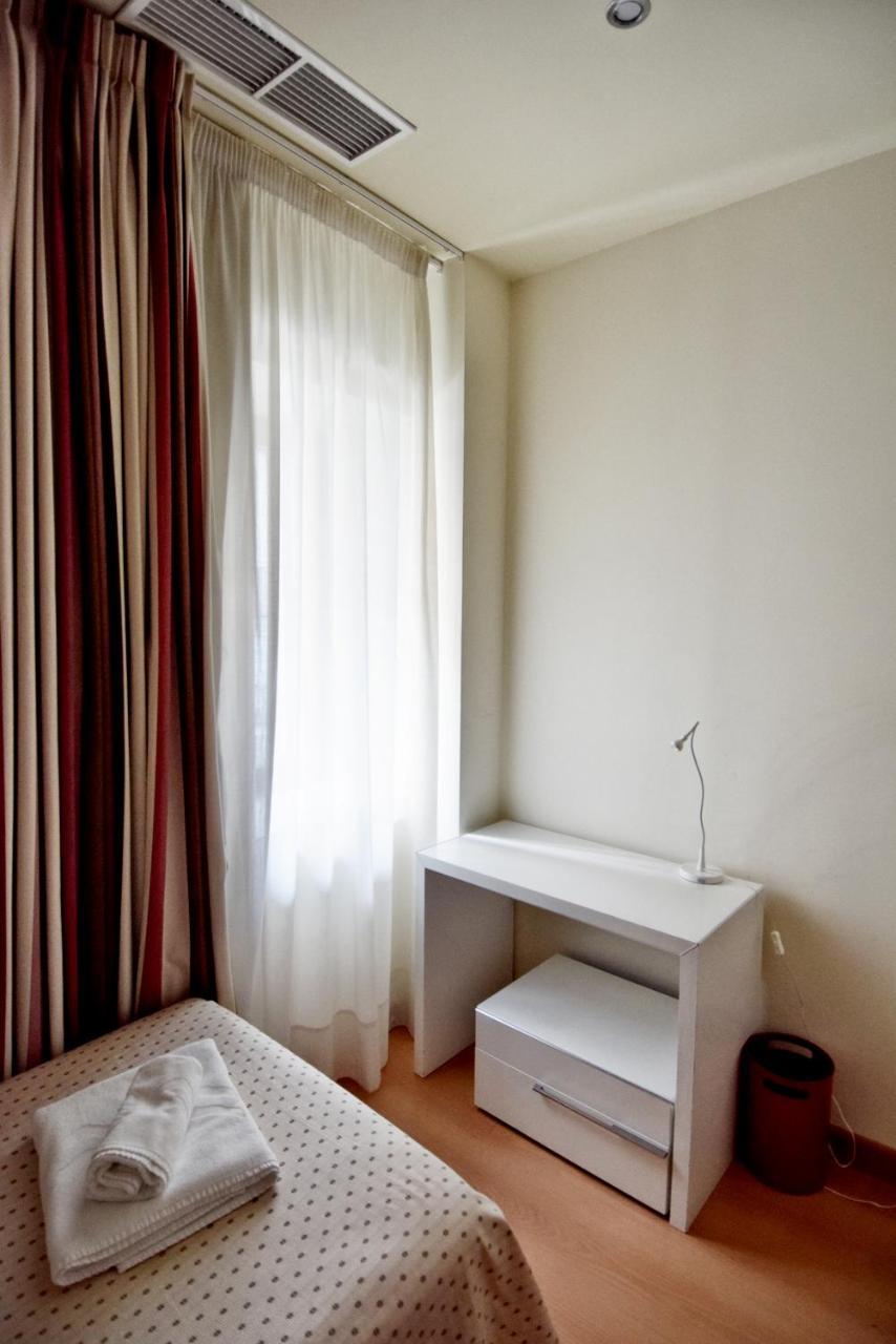 Apartamentos Maria Luisa Burgos Exterior photo