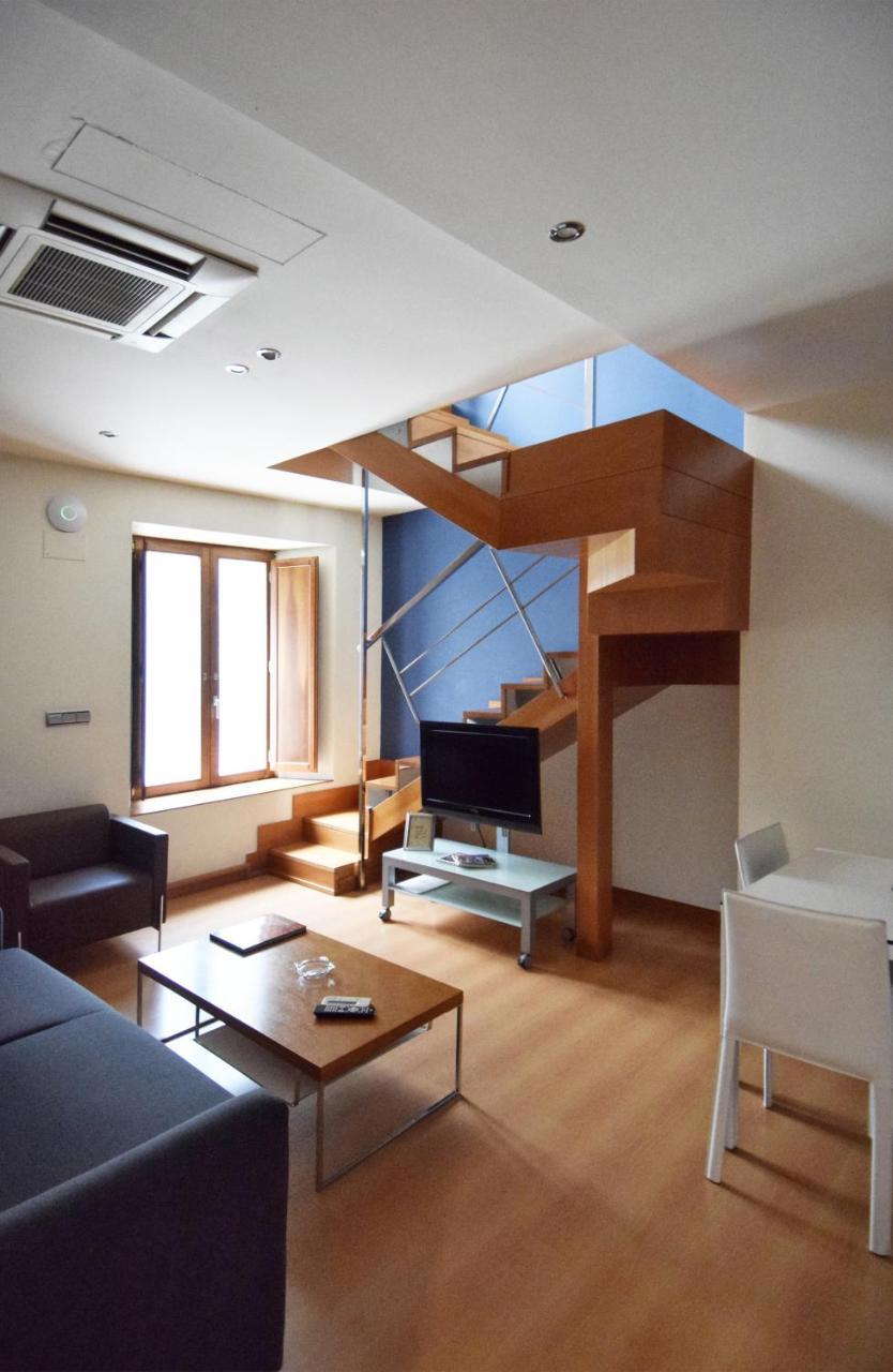 Apartamentos Maria Luisa Burgos Exterior photo